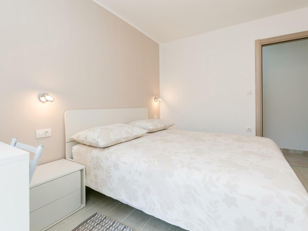 Ninas - Free Wine&Spirit Tasting Apartment วิชยาน ภายนอก รูปภาพ